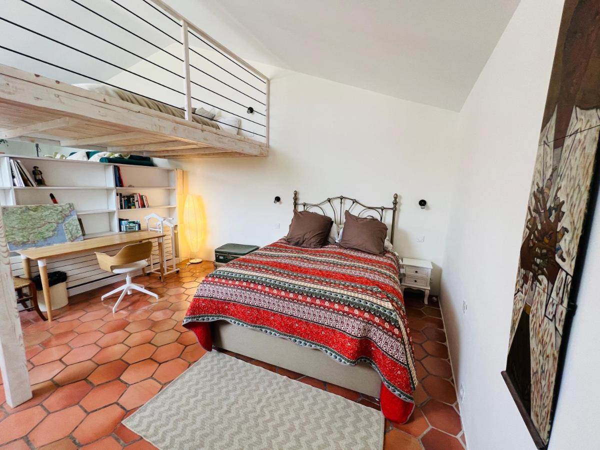 Penthouse Studio Privee Couple Ou Famille- La Maison Searle A Tourtour Exterior foto